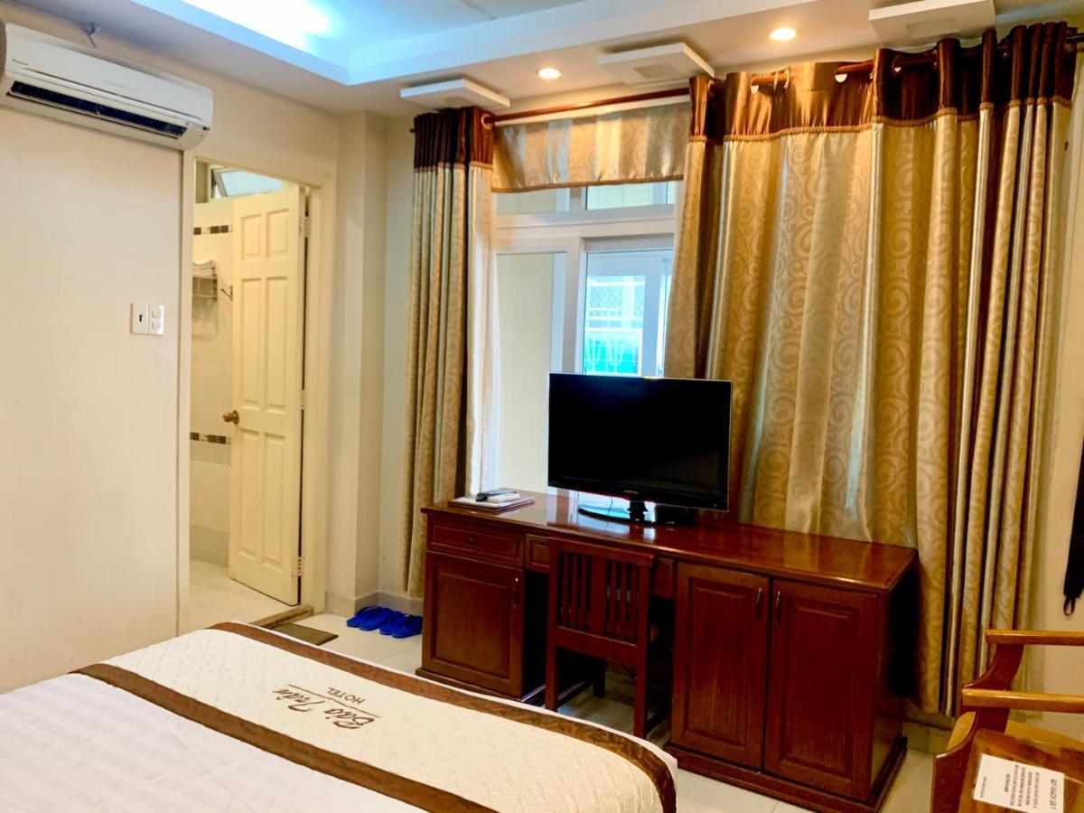 Bao Tran Hotel Ho Chi Minh City Exterior photo